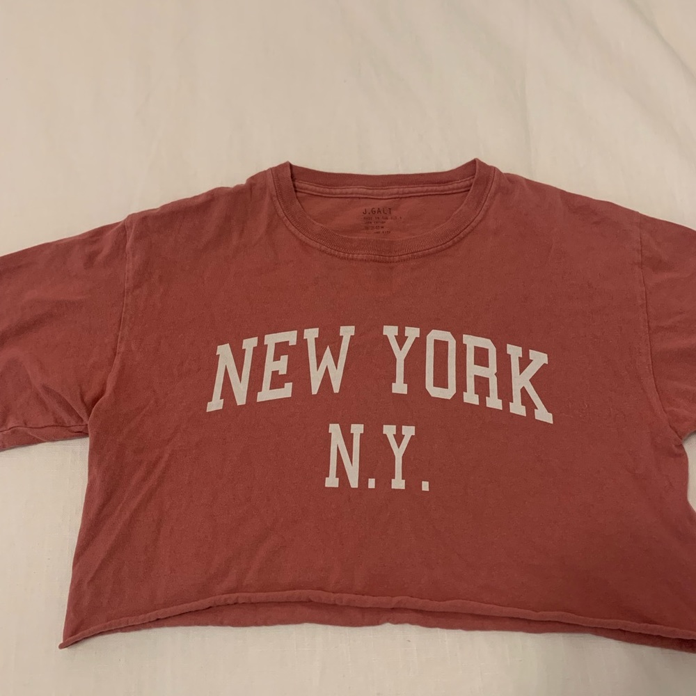 Cropped tee